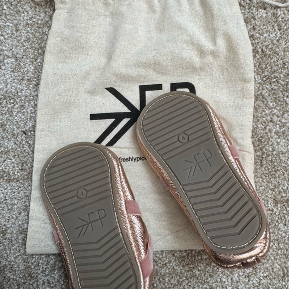 LIKE NEW rose gold freshly picked ballet shoe - Picture 2 of 2